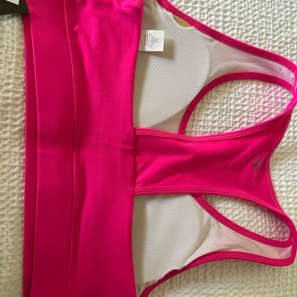Gap Fit pink leggings and sports bra size Medium NWT - Picture 4 of 5